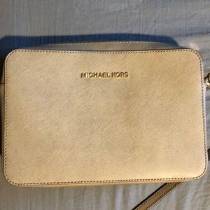 Michael kors leather crossbody